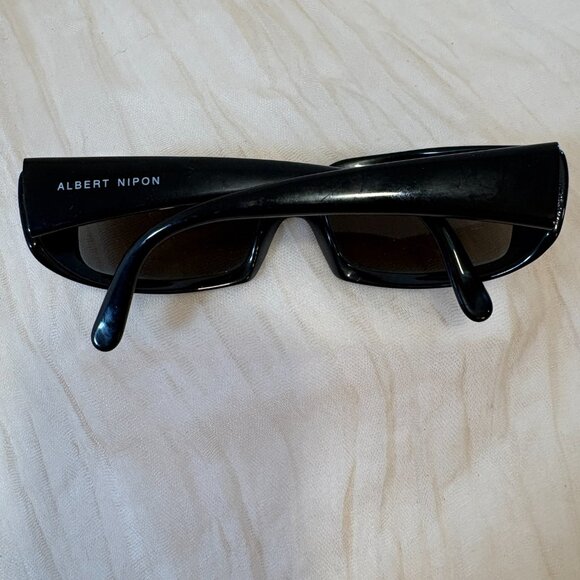 Albert Nipon Black Framed Rectangle Tinted Sunglasses AN5205 NEW - Picture 3 of 6